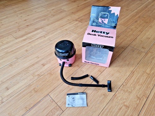 Hetty pink desk - vacuum, mini
