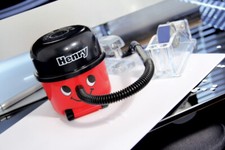 Henry The Hoover Desktop